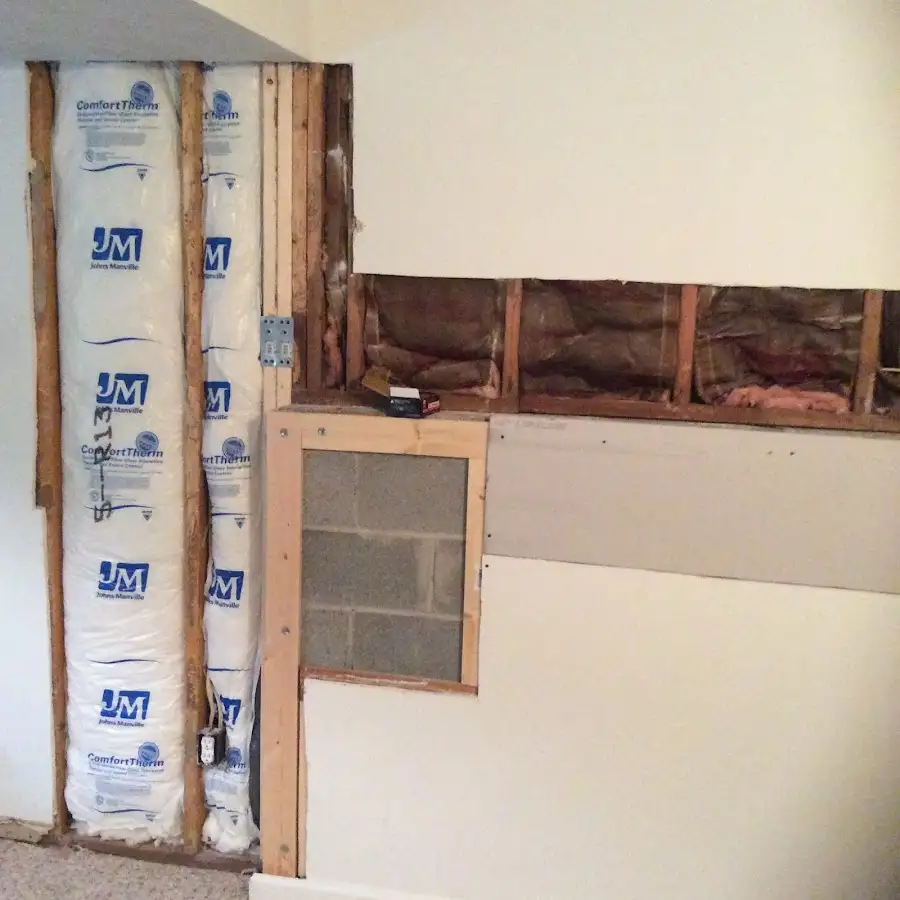 Wall insulation replacement during Structural Drying in San Martin